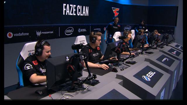 真不是选手在演，CSGO这个影响BUG的局势两年都没修好