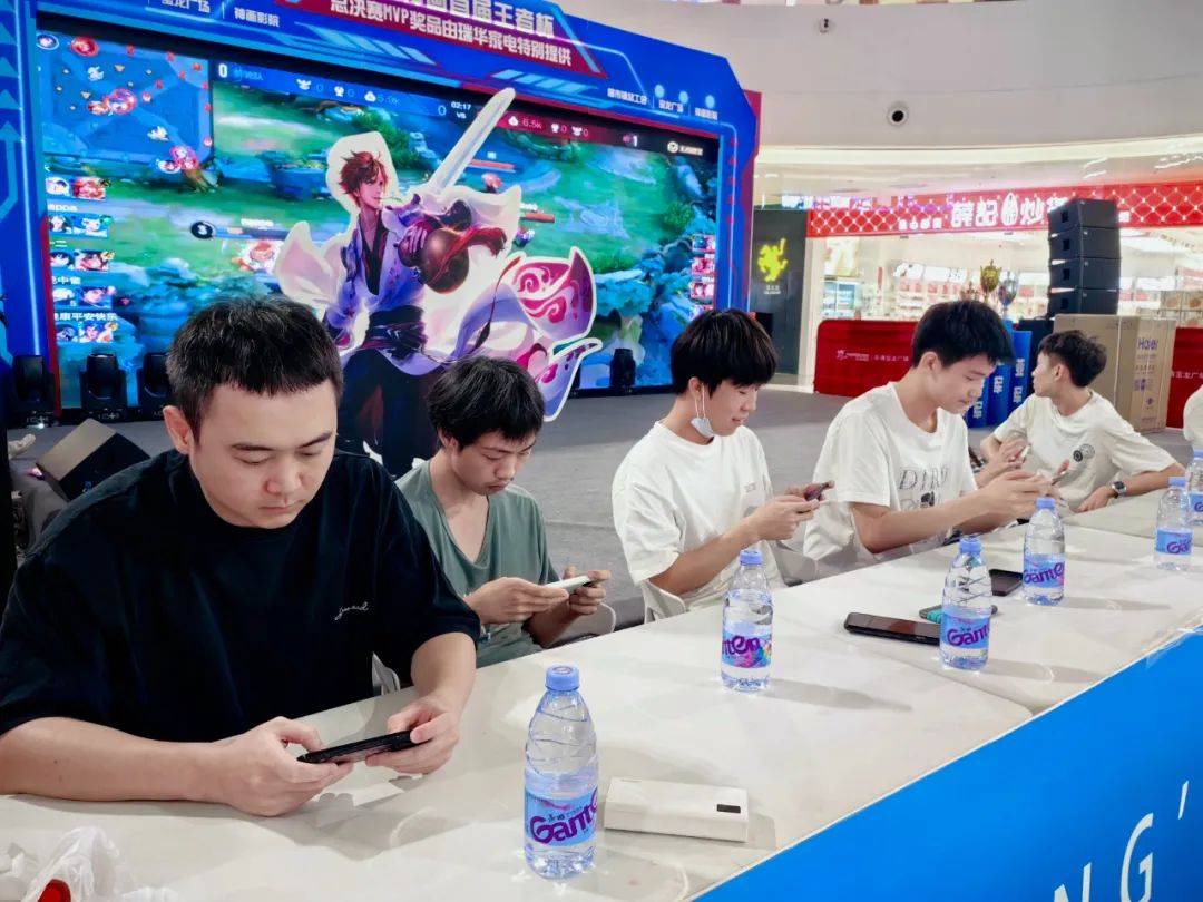 UNiTY指控Khan战队在CCT中作弊